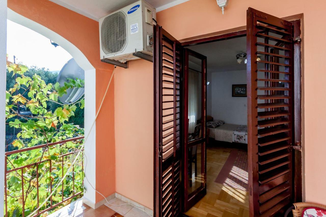 Apartments Ruza บุดวา ภายนอก รูปภาพ